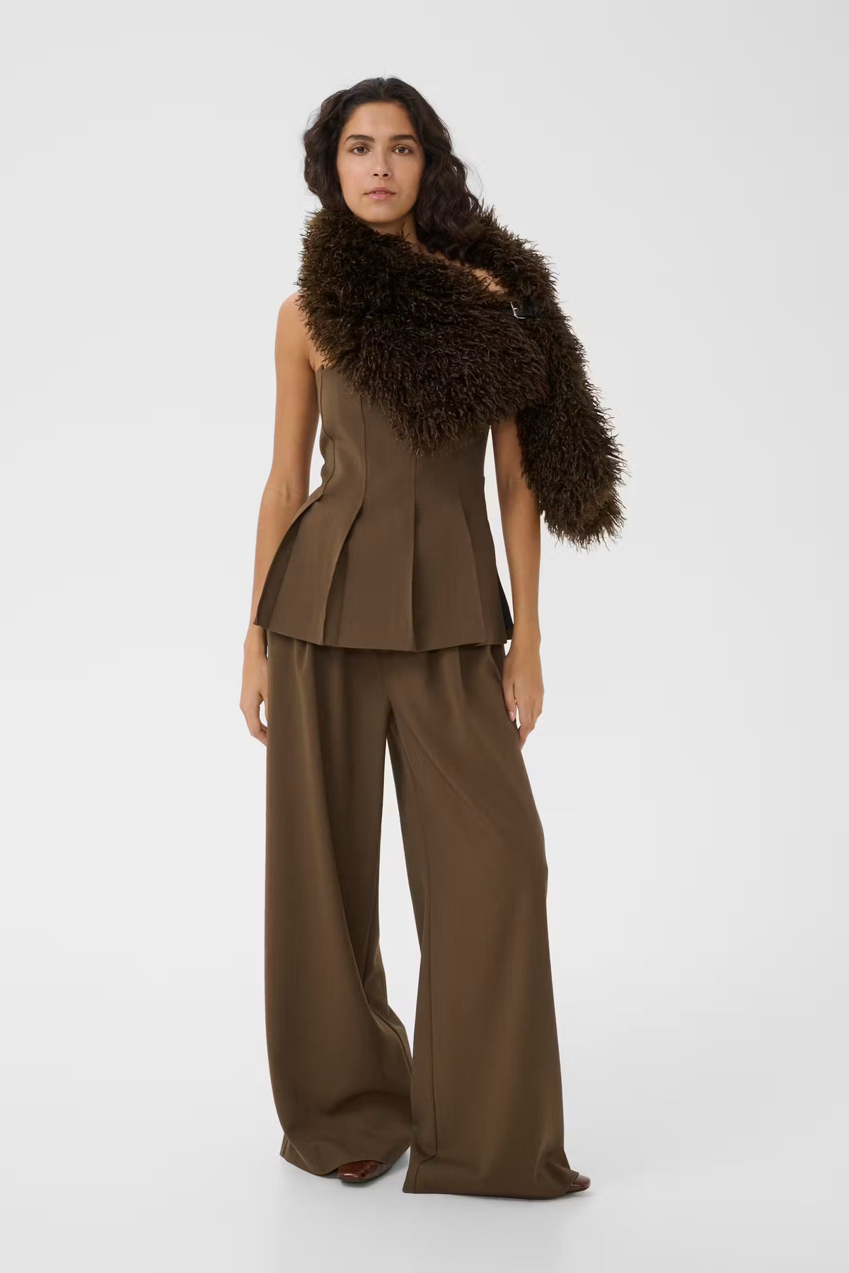 Gestuz Choa Scarf In State Black