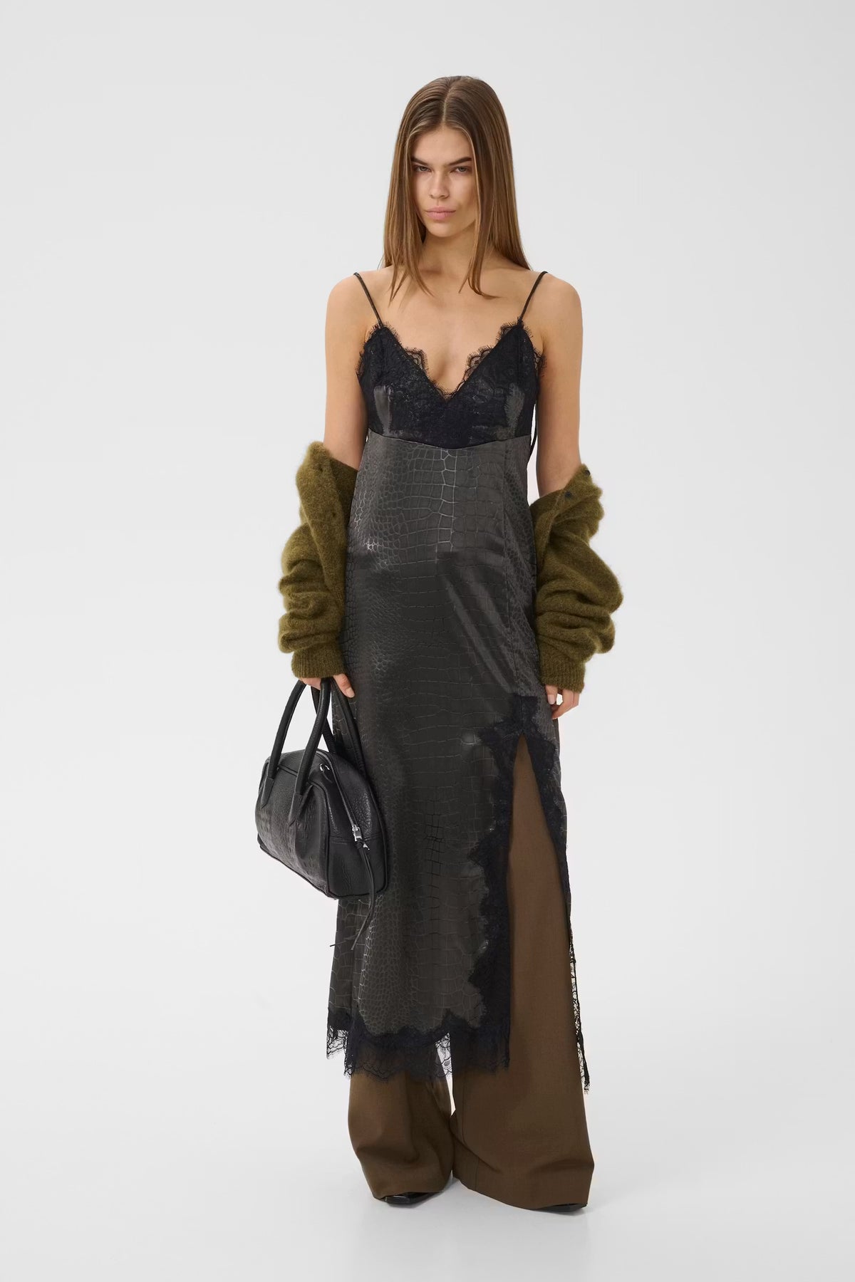 Gestuz Leata Dress in Raven