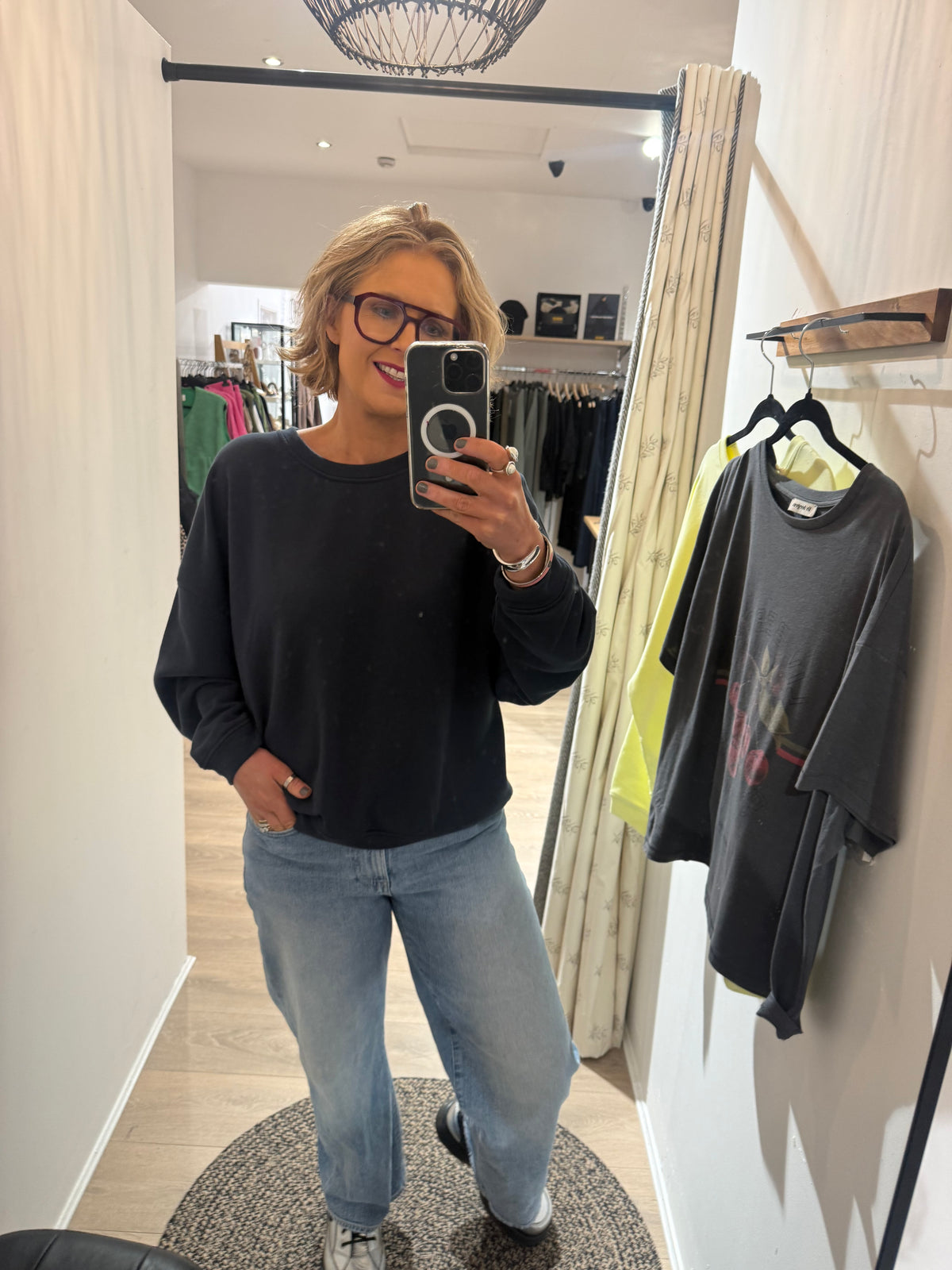 Liv Bergen Ella Come Sweatshirt in Marino