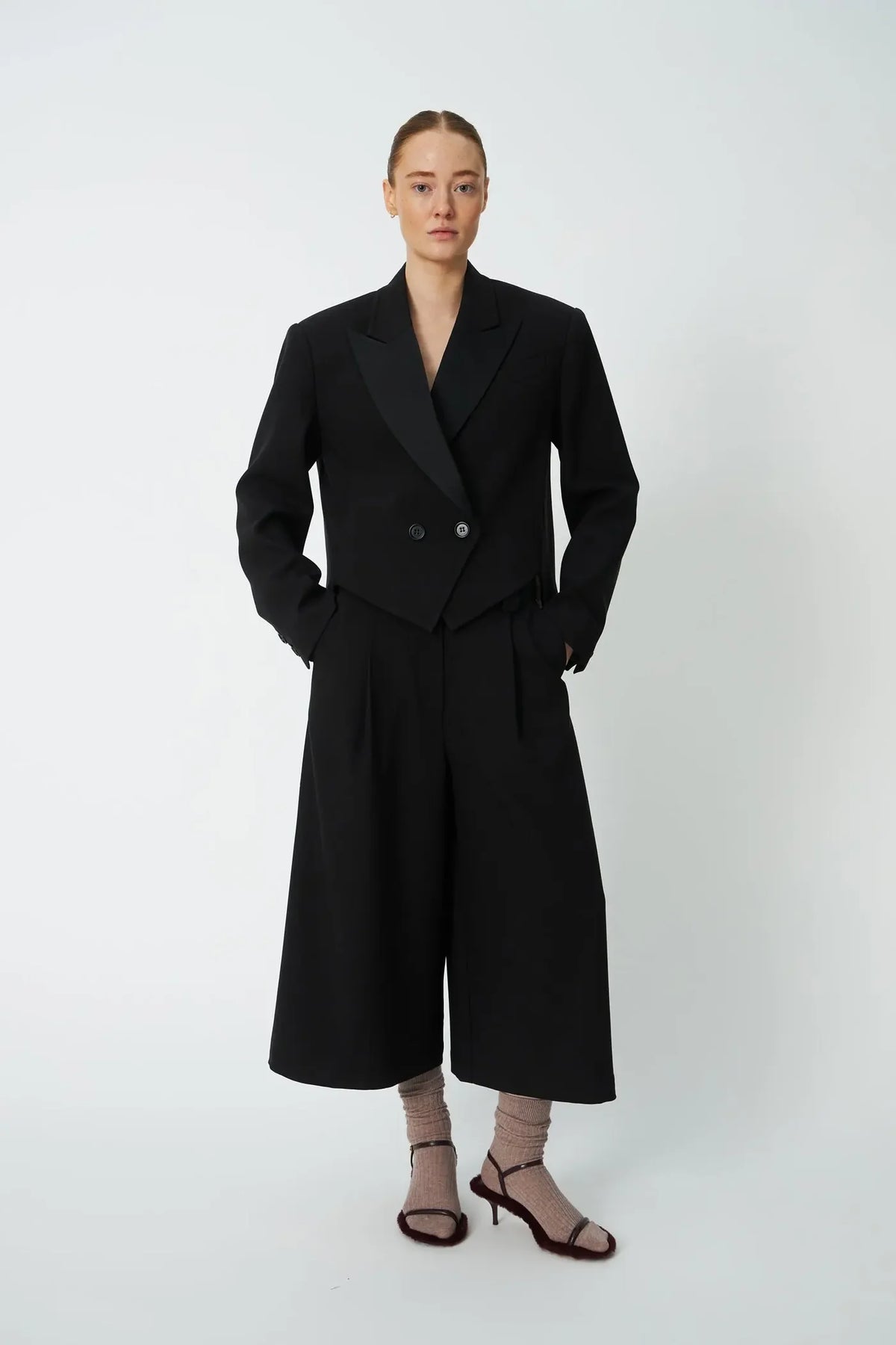 Stella Nova Blazer in Black