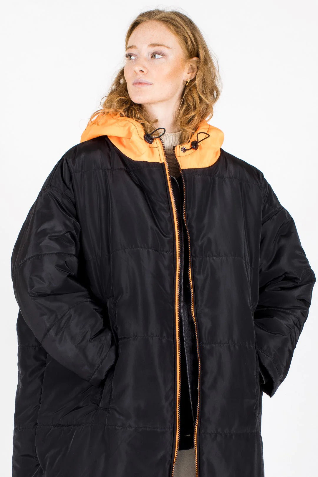 Sittingsuits Padded Coat in Black Sport