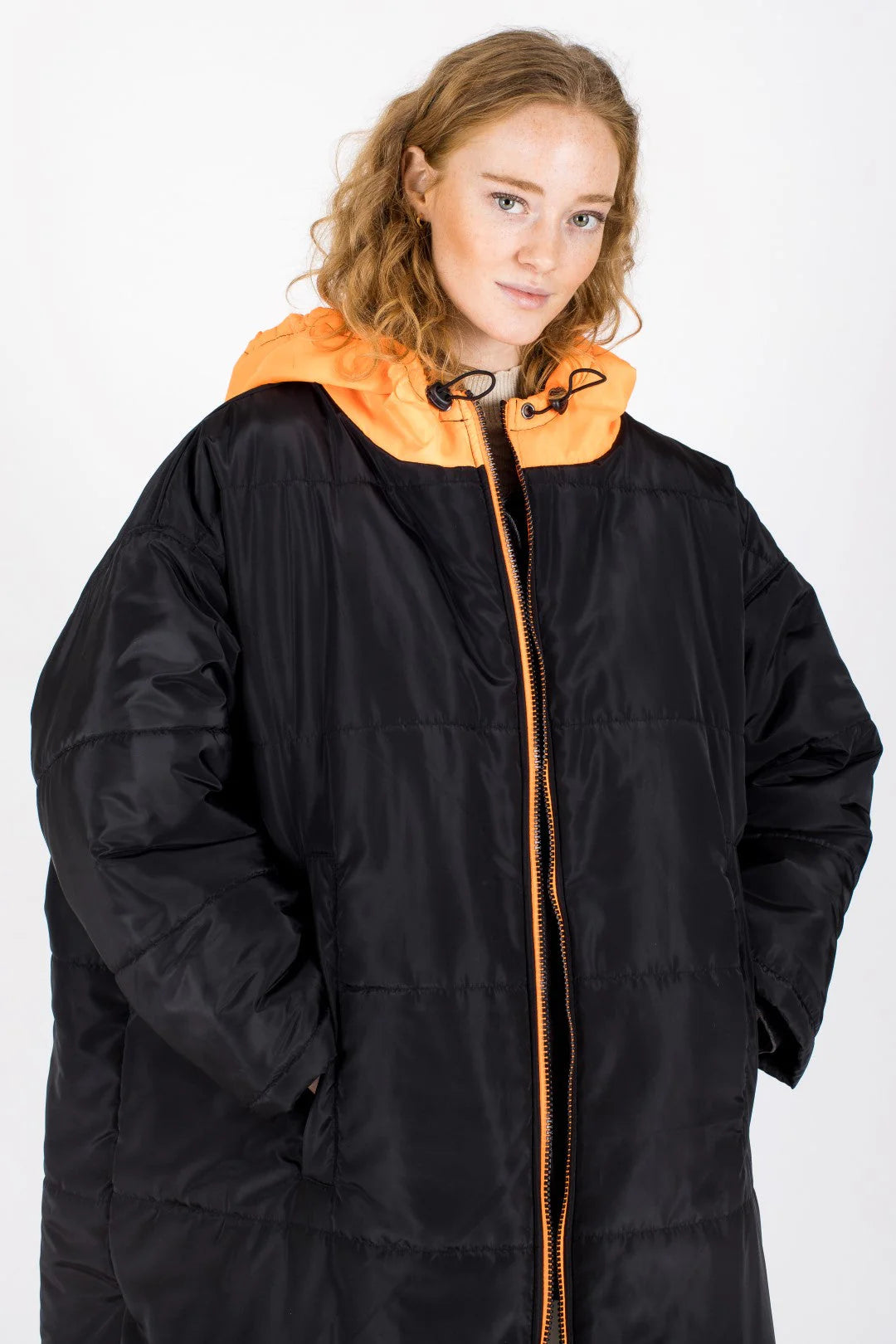 Sittingsuits Padded Coat in Black Sport