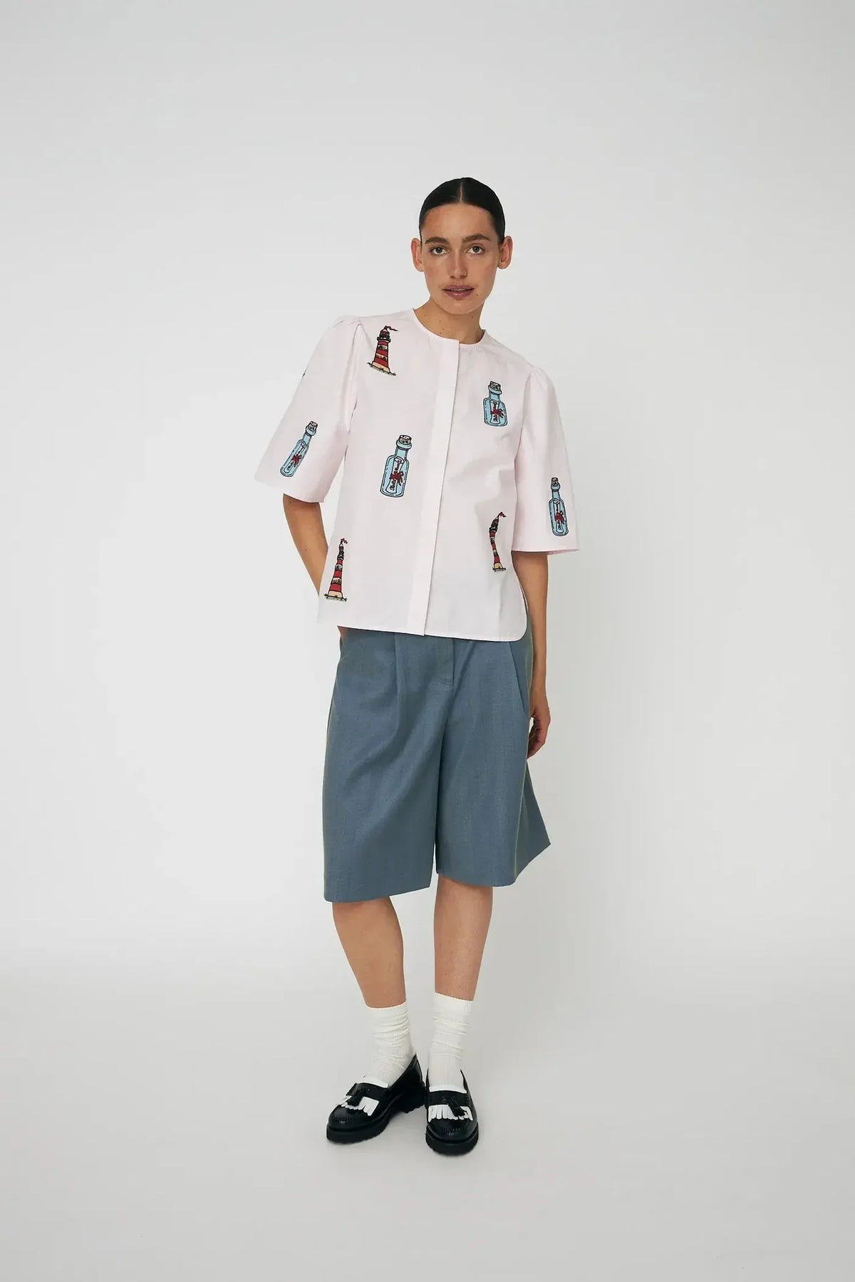 Stella Nova Embroidered Bow Shirt In Pale Pink