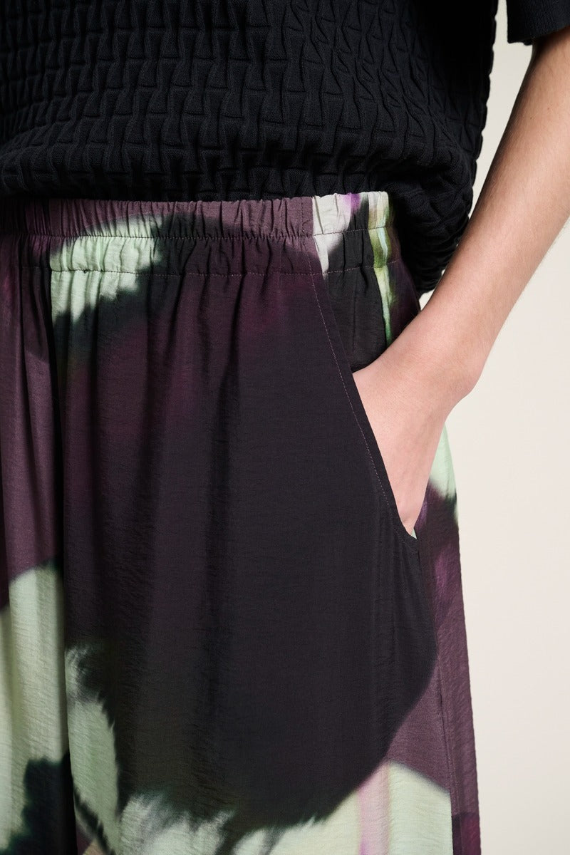 Bitte Kai rand Tsuki Pant in Lunar Eclipse