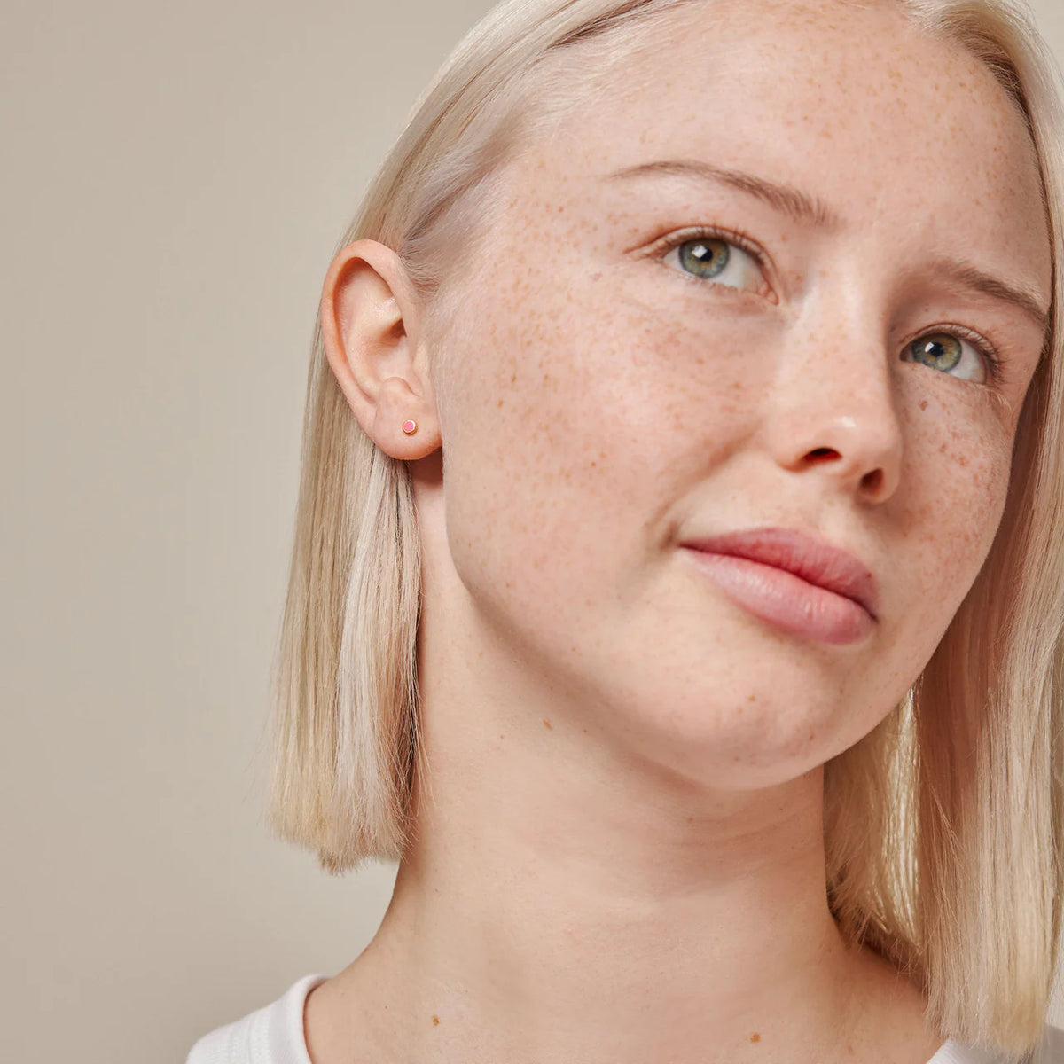 Enamel Copenhagen Enamel Dot Stud in Pink