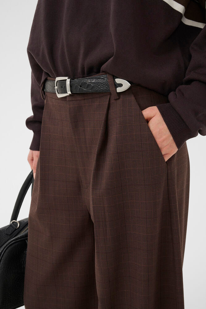 Gestuz Lavana Pant in Brown Check