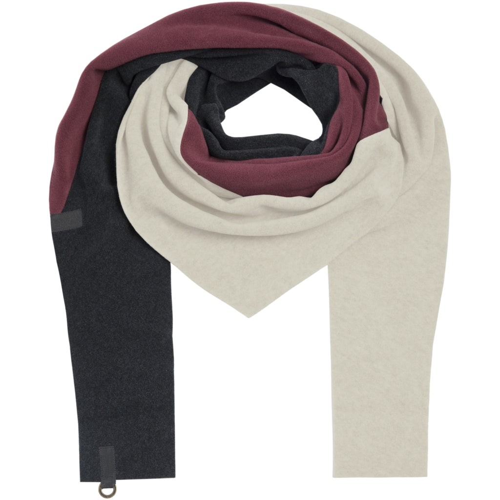 Henriette Steffensen triangle Scarf No Waste In Bordeaux, Kit and Soft Black