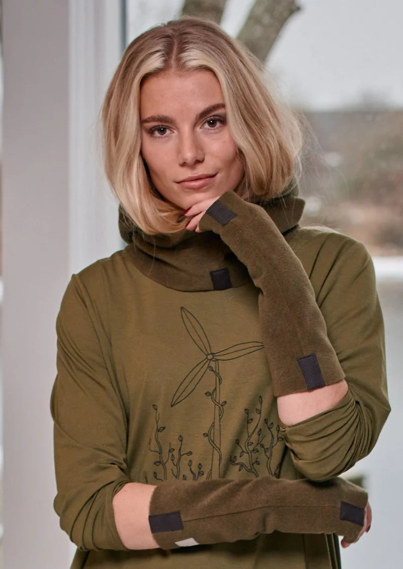 Henriette Steffensen Wrist Warmer In Moss