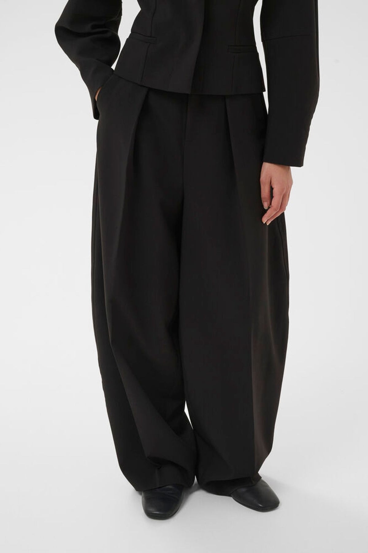 Inwear Chayce New Barrel Pant In Black