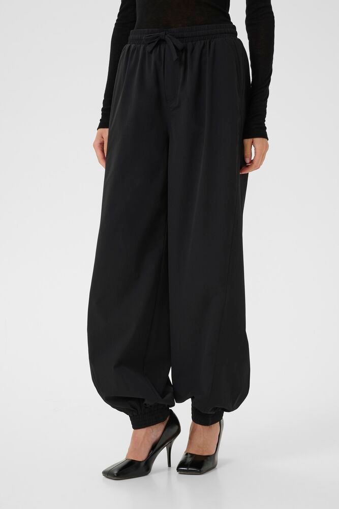 Karen By Simonsen Ethan Pant in Black