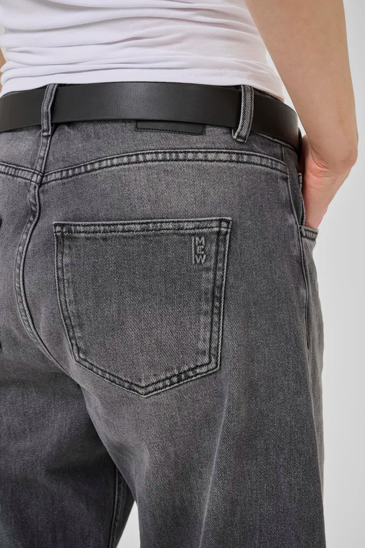My Essential Wardrobe Balloo Barrel Jean in Dark Grey