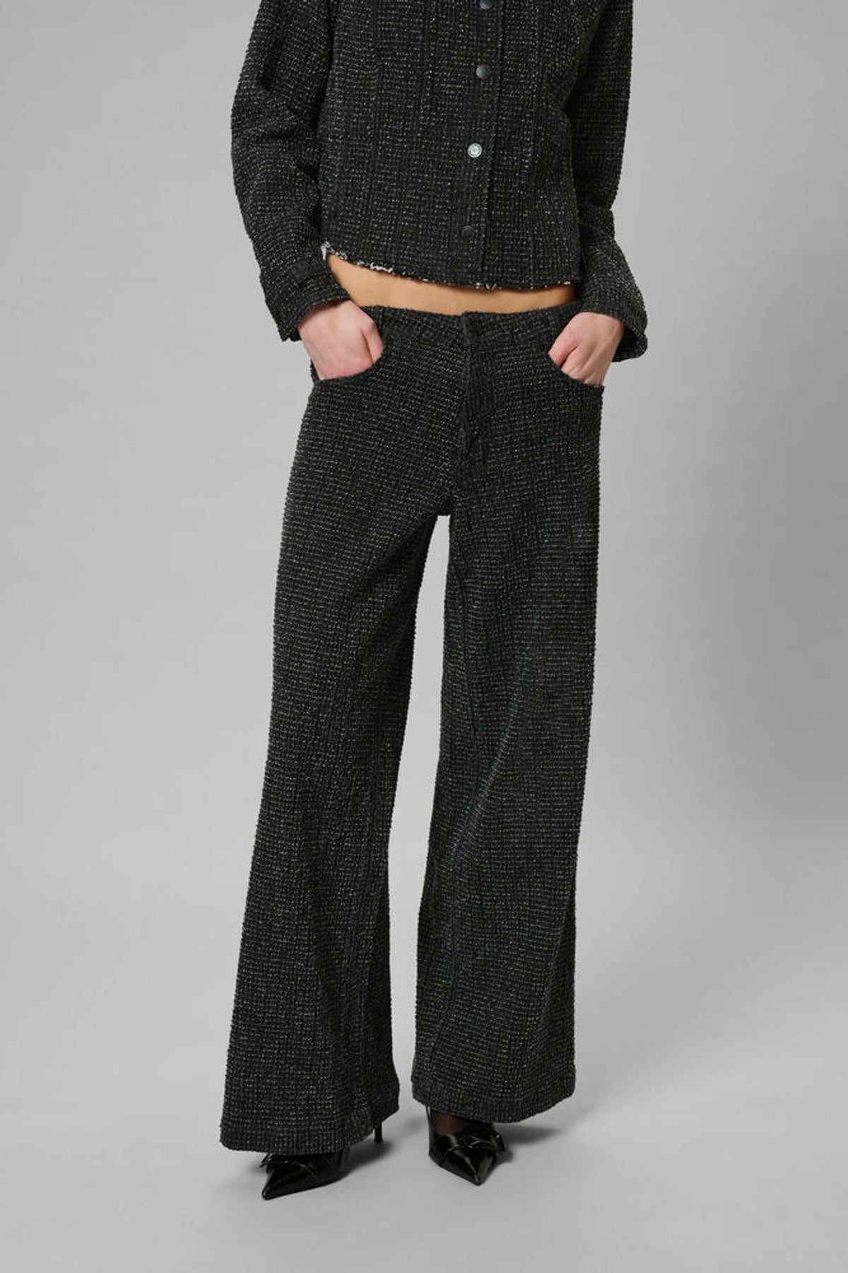 My Essential Wardrobe Amber 178 High X-Wide Jeans In Black Wash