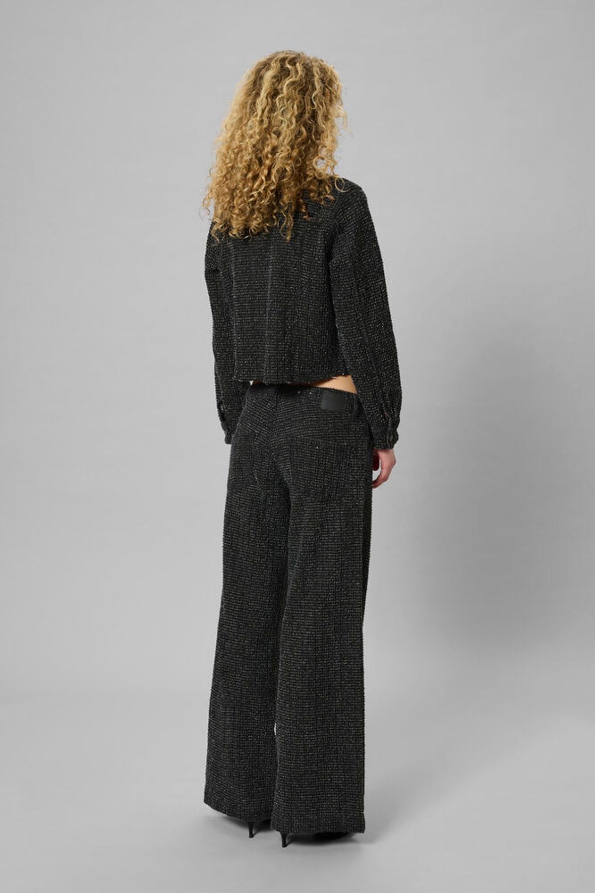 My Essential Wardrobe Amber 178 High X-Wide Jeans In Black Wash