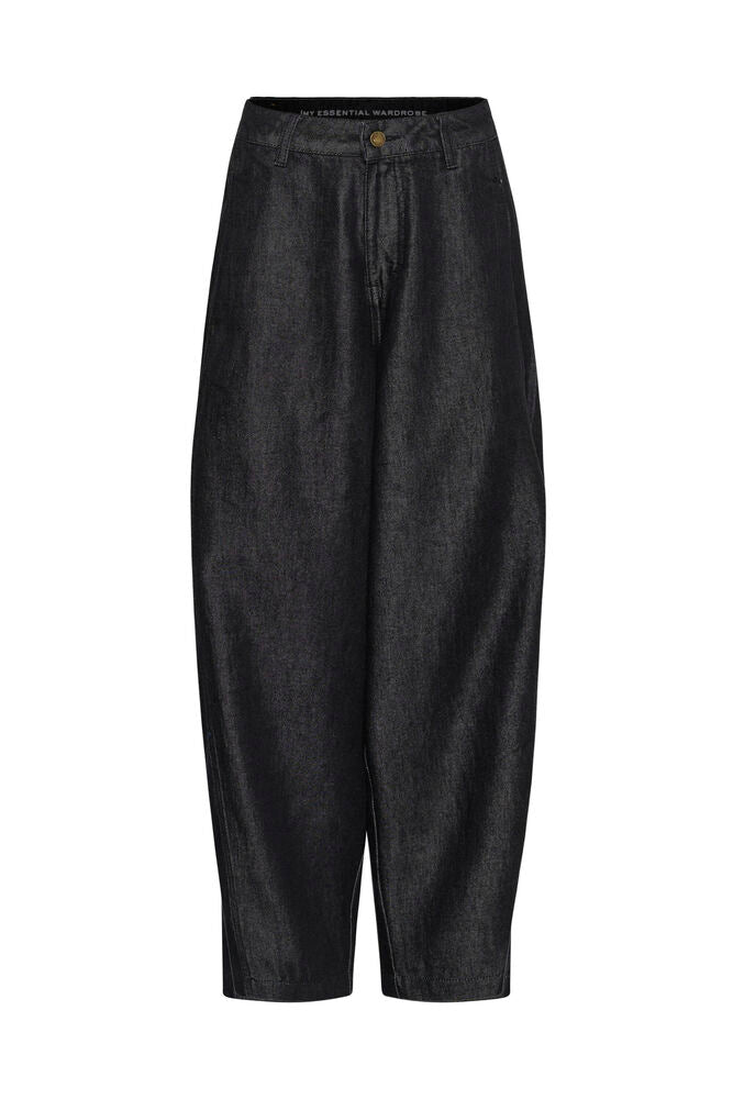 My Essential Wardrobe Kendel 181 Barrel Jean in Black Wash