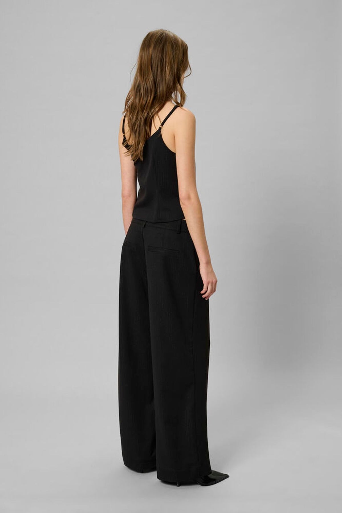 My Essential Wardrobe Reece Wide Trousers in Black
