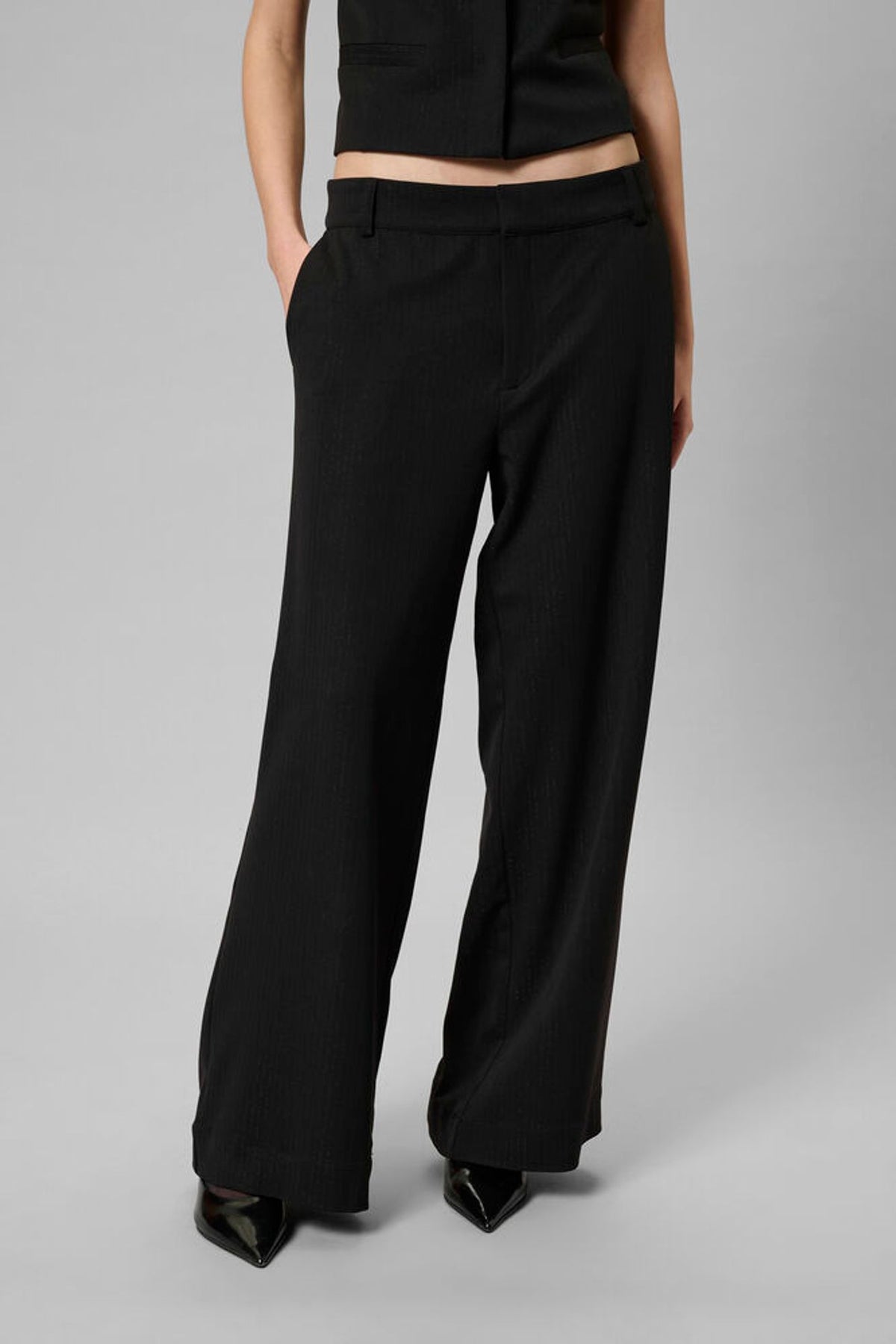 My Essential Wardrobe Reece Wide Trousers in Black