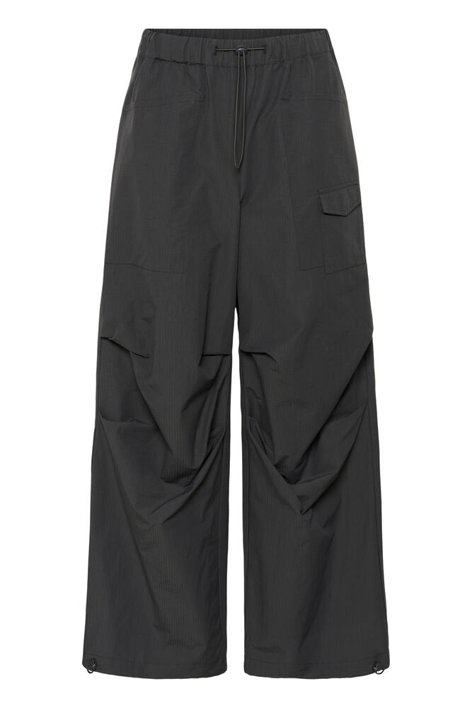 My Essential Wardrobe Tasma Track Pant In Dark Shadow Grey