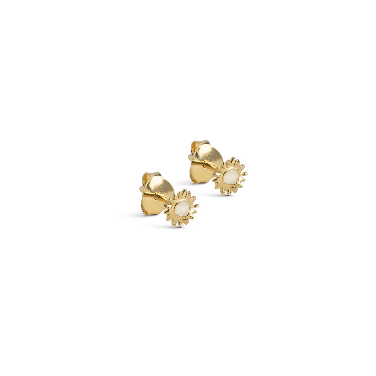 Enamel Copenhagen Mini Sunshine Studs in Daisy