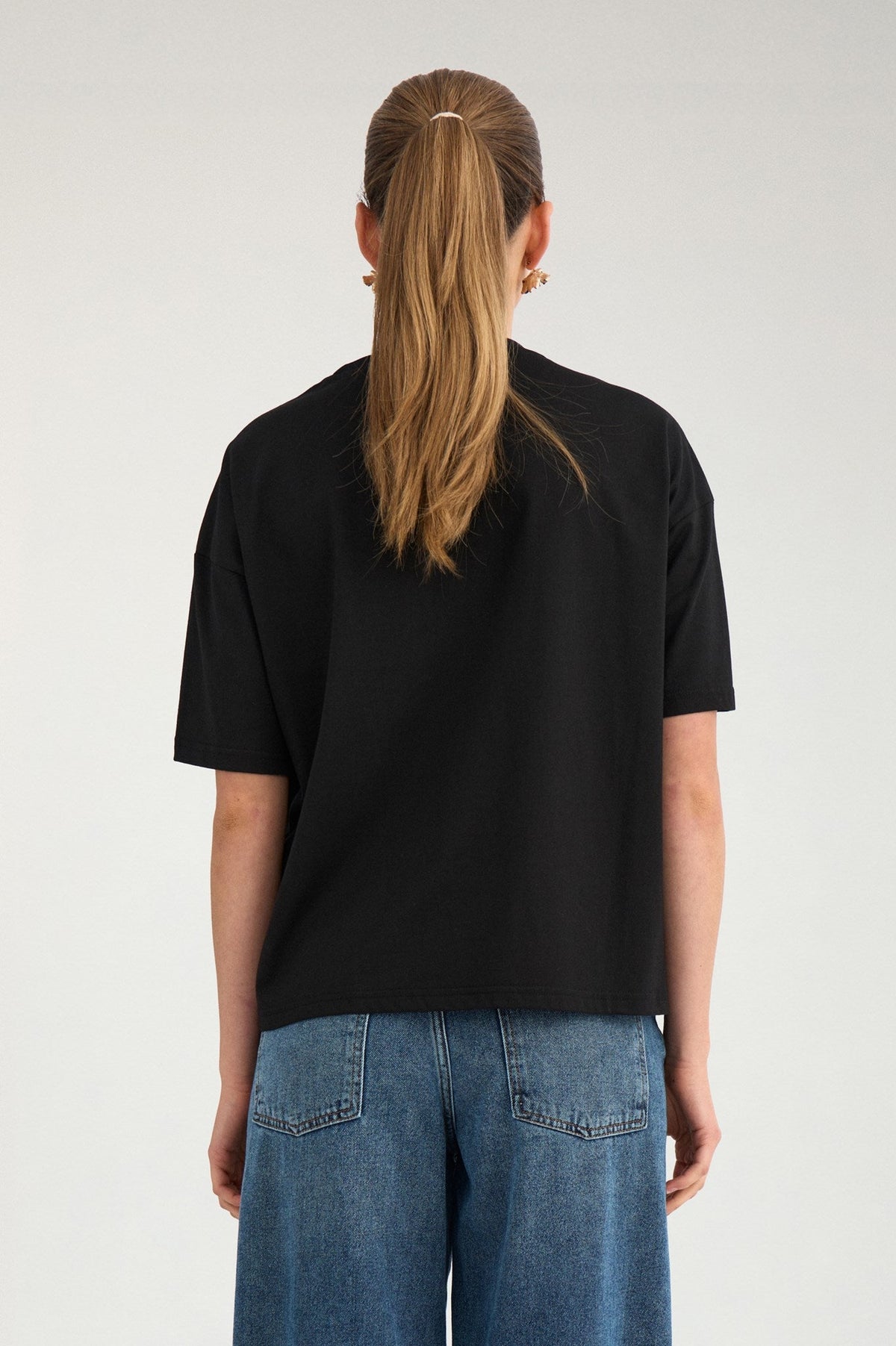 Numph Nubetunia Tee-shirt in Black