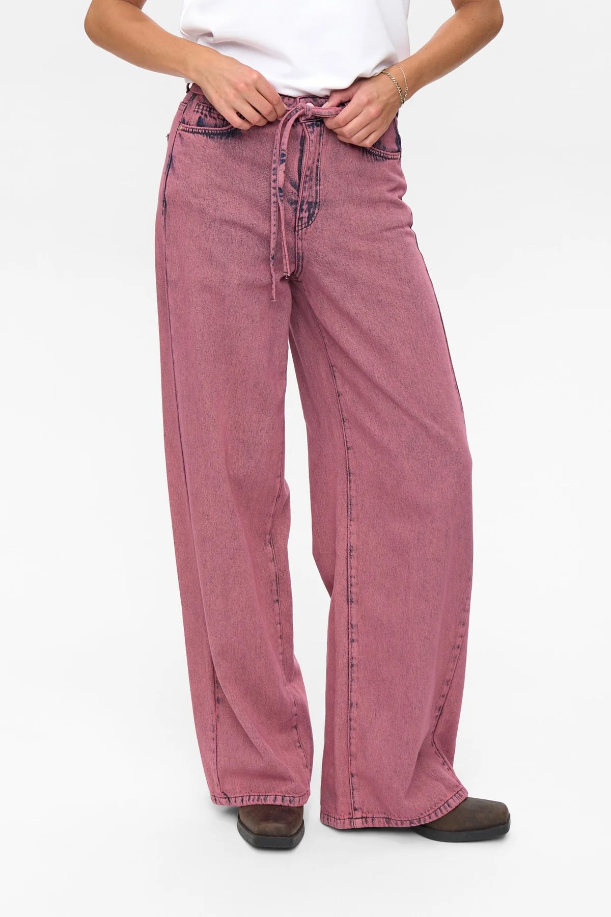 Numph Nubrooklyn Jean in Heather Rose