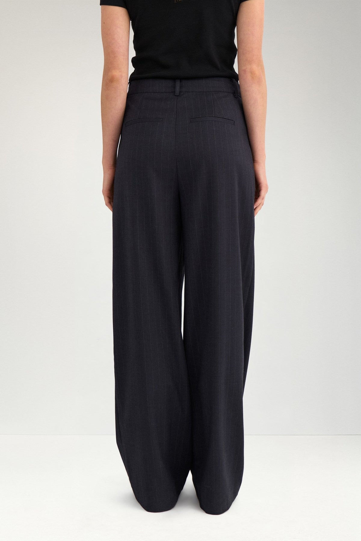Numph Nulouise Wide Pant in Cavier
