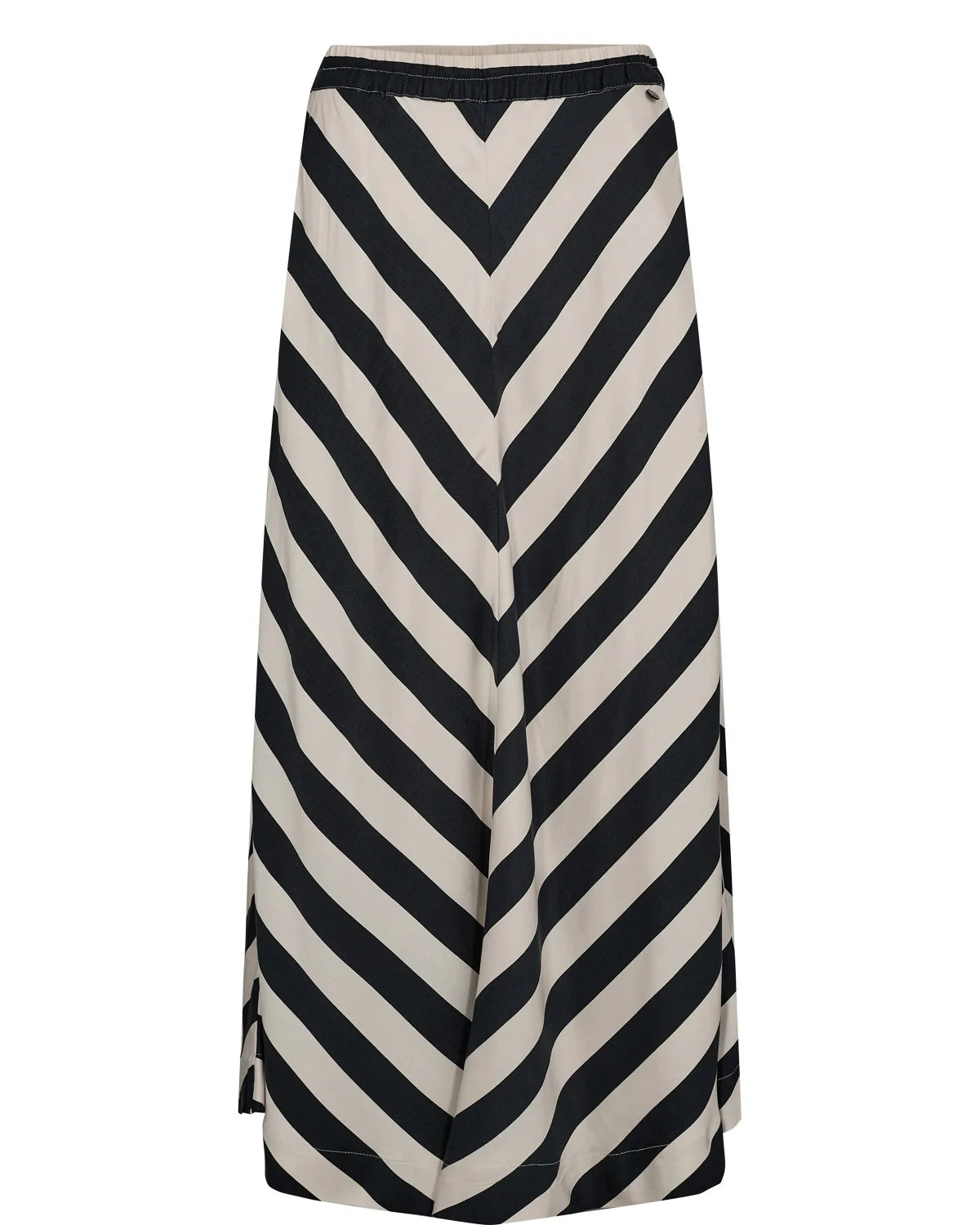 Numph Numinzu Skirt In Caviar