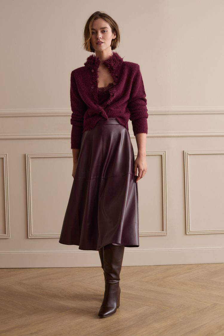 Oui Faux Leather Skirt in Bramble Berry 87352