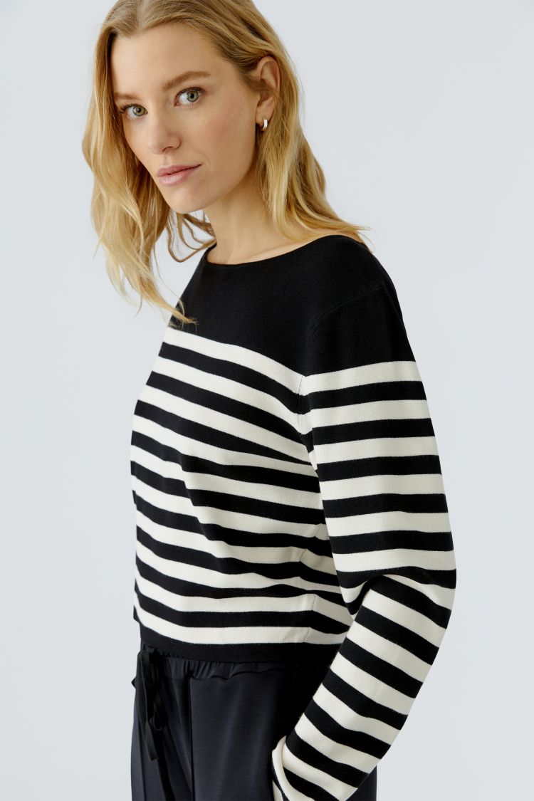 Oui Pullover in Black Off White 97919