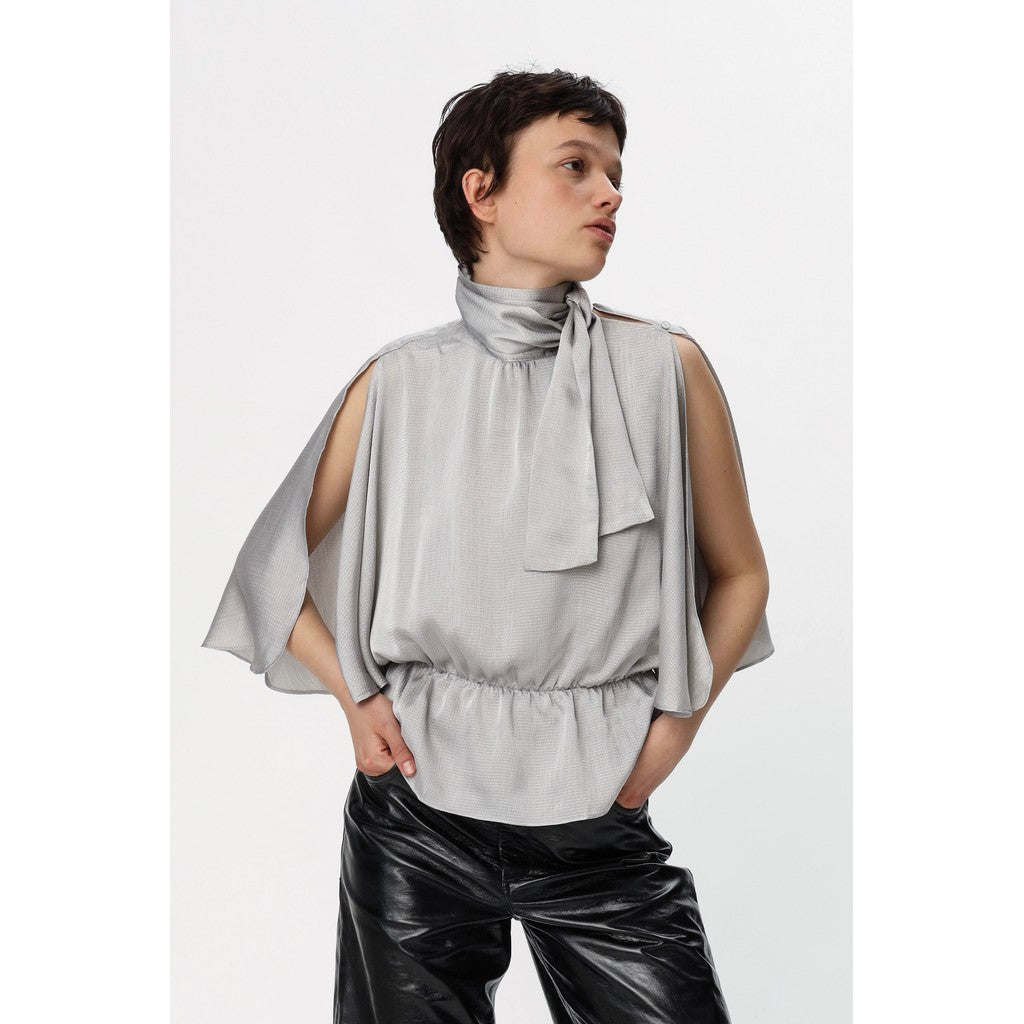 Stella Nova Butterfly Top in Pearl Grey