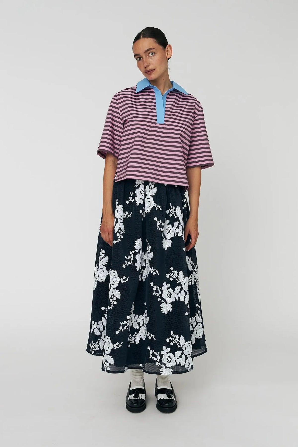 Stella Nova Sequins Mesh Midi Skirt In White And Blue