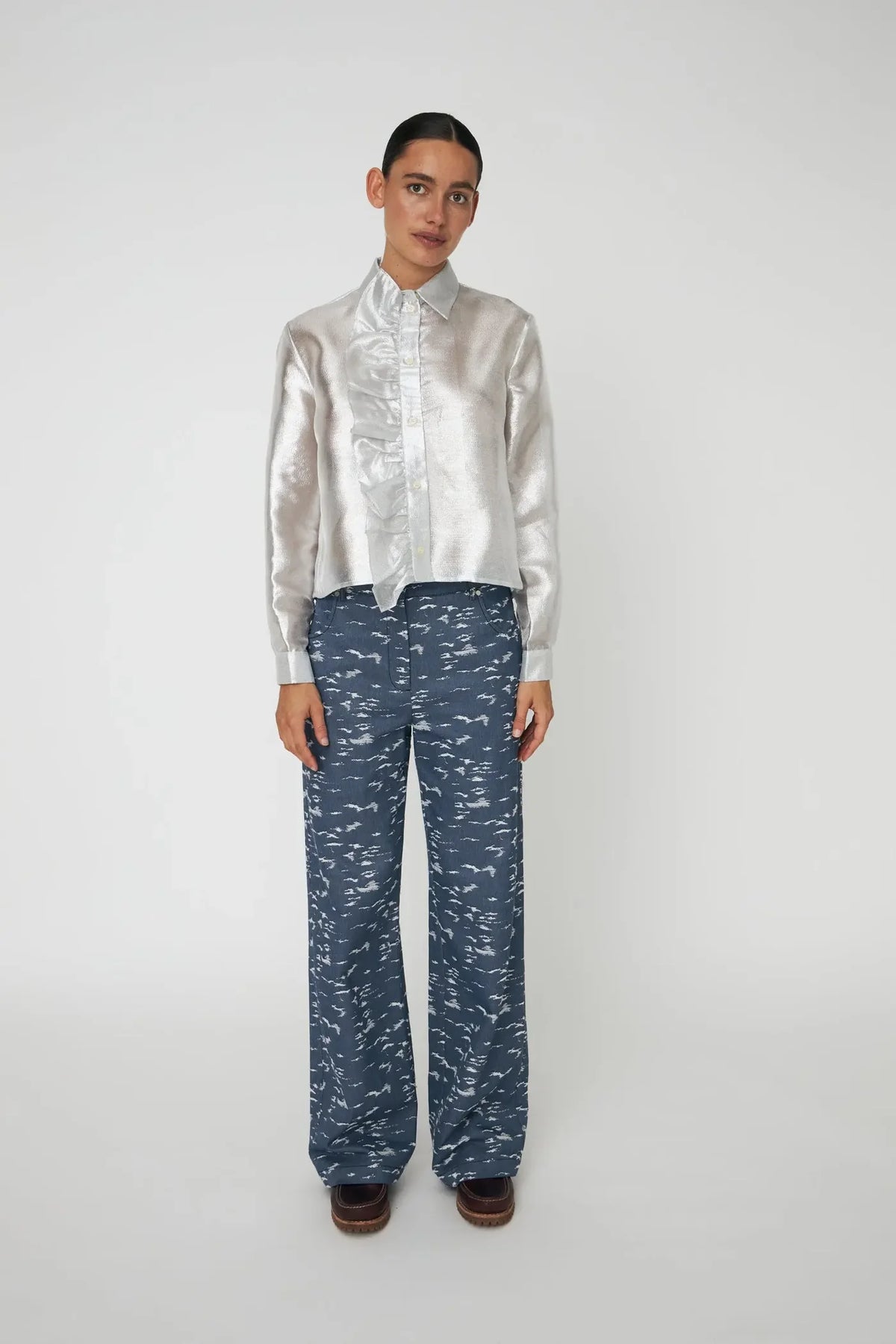 Stella Nova Silver Crisp Shirt In Pearl Silver