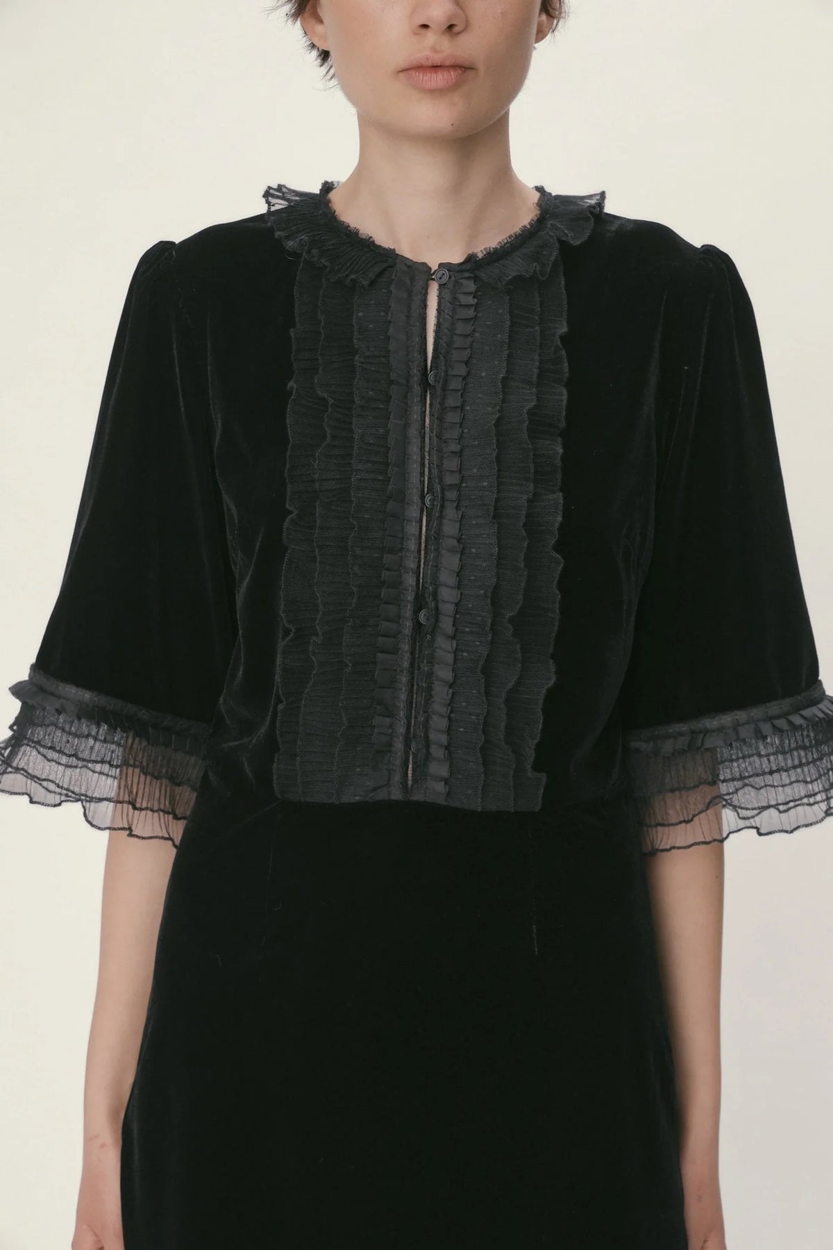 Stella Nova Velvet Midi Dress Black