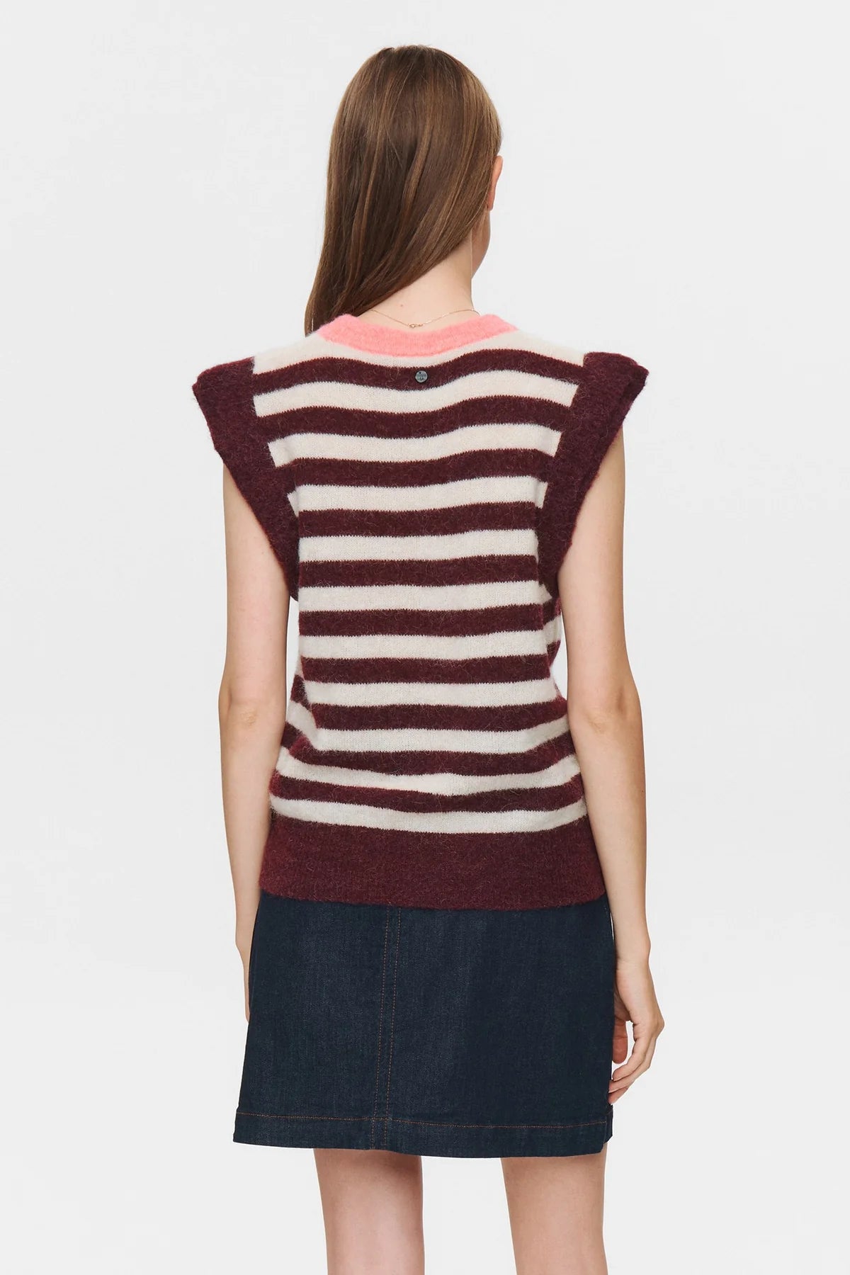 Numph Nuciara Riette Stripe Vest in Wine Tasting