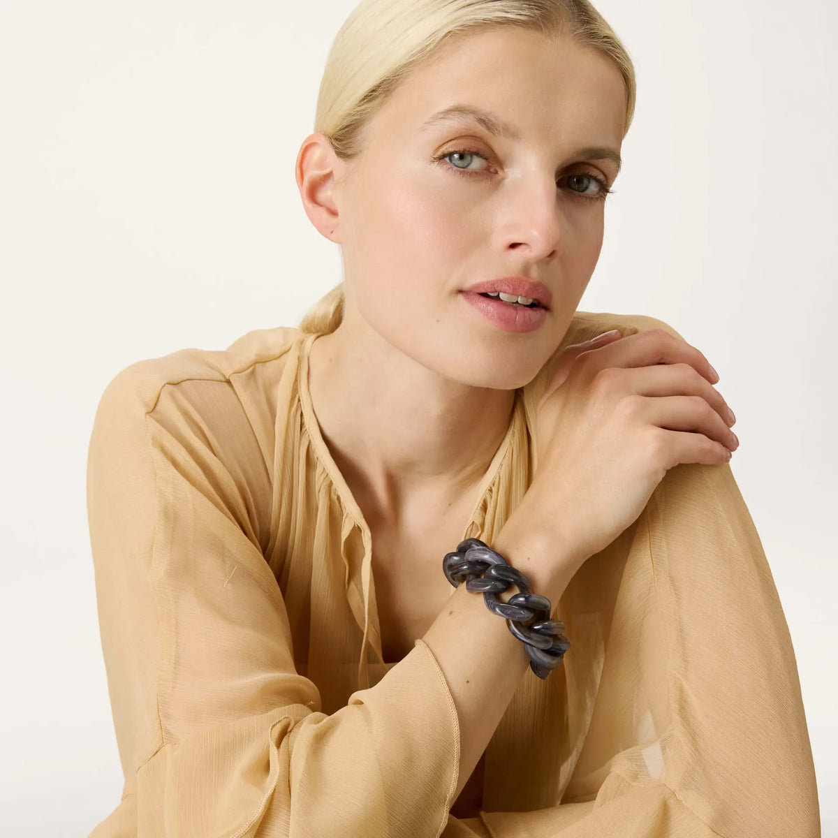 Vanessa Baroni Great Flat Chain Bracelet in Blue Jeans Marble